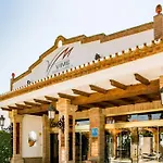 Vime II Marbella East Swimming Pool, Gym & Spa - Eaw Homes *