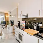 Vime II Marbella East Swimming Pool, Gym & Spa - Eaw Homes