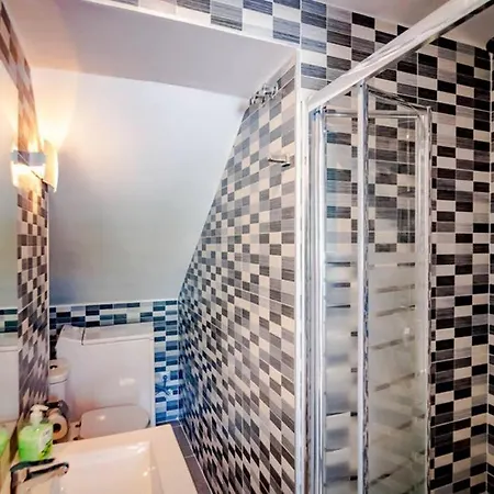 Vime II Marbella East Swimming Pool, Gym & Spa - Eaw Homes * 马尔韦利亚
